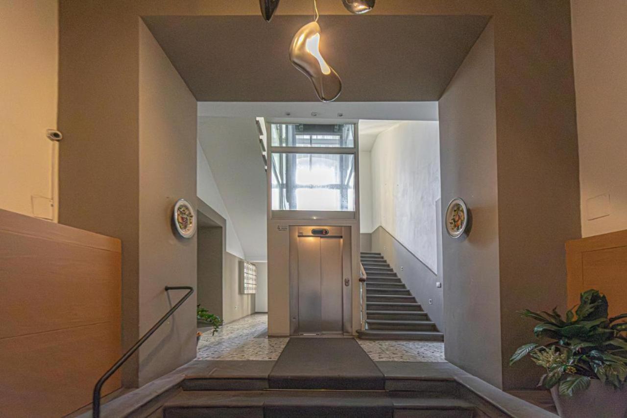 Luxury Apt In The Heart Of City Out Of Ztl Флоренция Екстериор снимка